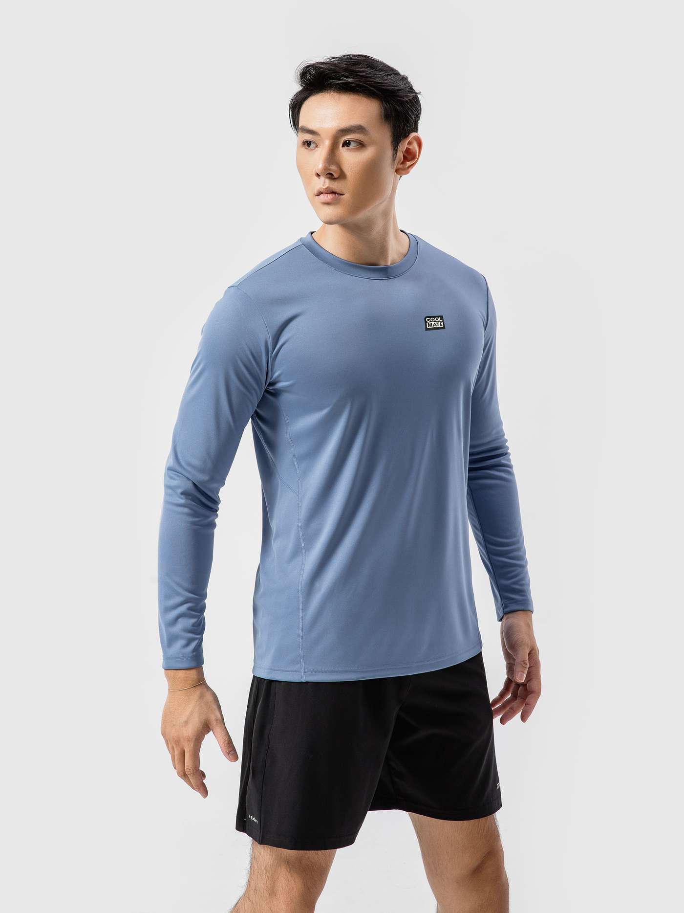 Áo Dài Tay Thể Thao Slim Fit - undefined