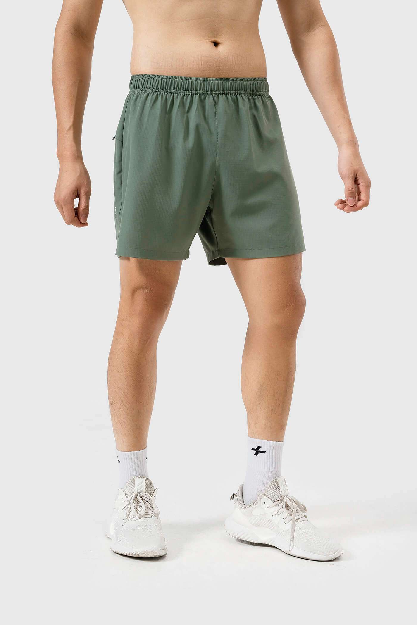 Quần Shorts Nam Tập Gym 5 inch Essentials - undefined